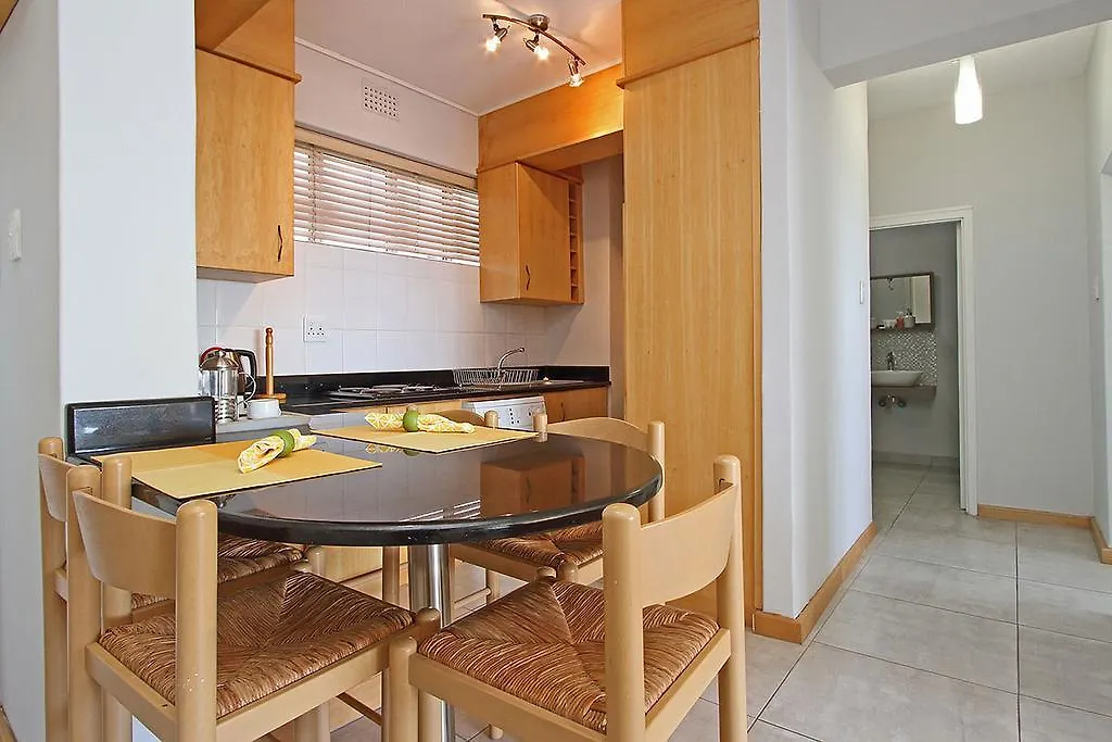 アパート Edward Court 1 Bedroom Sea ケープタウン 南アフリカ